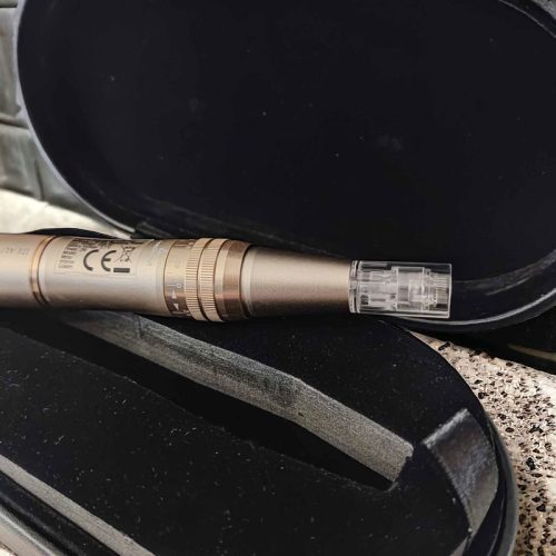 Dermapen Meso Intense microneedling pen with LED lights, microneedle mesotherapy photo review